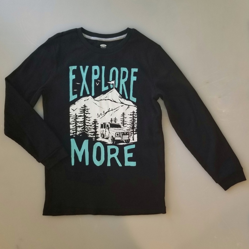 "Explore More" boys large 10/12 thermal tee EUC